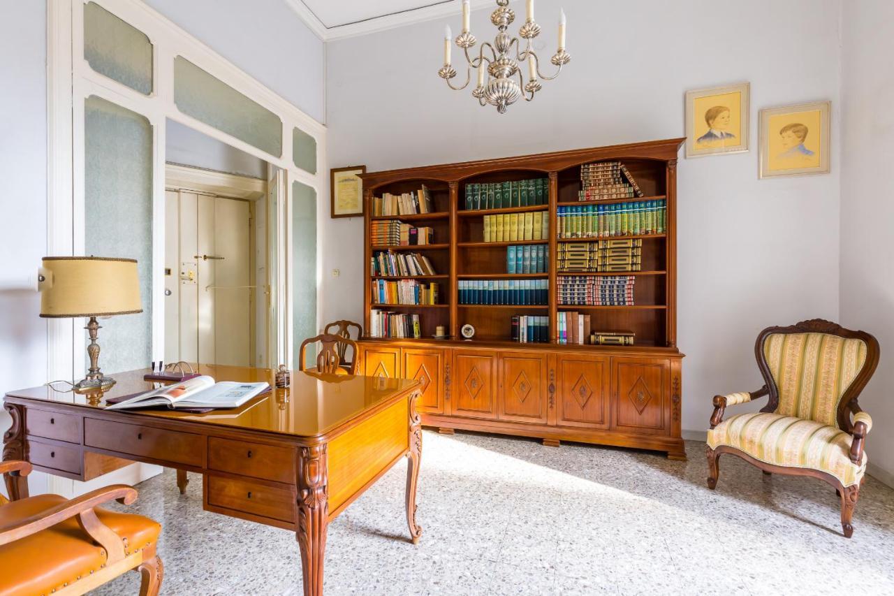 Rettifilo Family Apartment By Wonderful Italy Naples Extérieur photo